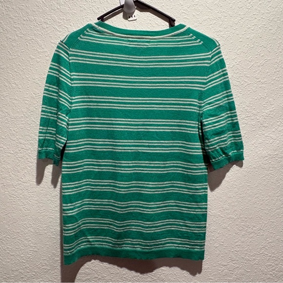 Banana Republic Size M Green Striped Women's Top - Picture 2 of 3